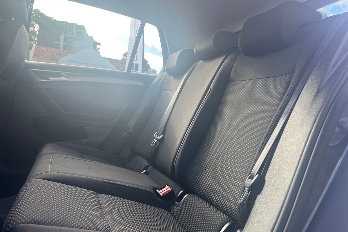 2017 Volkswagen Golf 110TSI 7.5