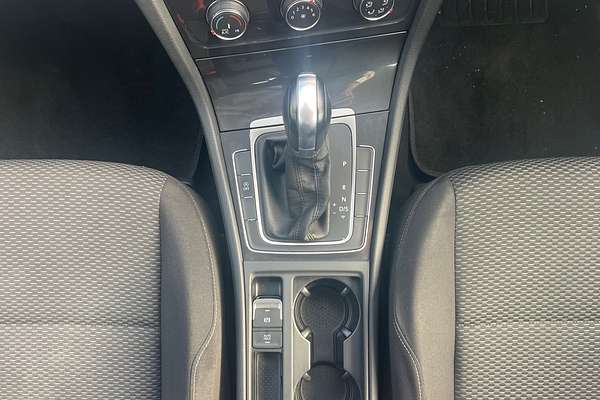 2017 Volkswagen Golf 110TSI 7.5