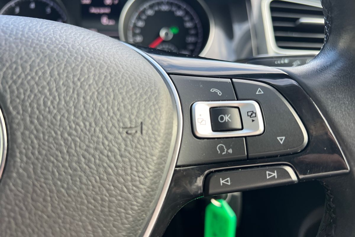2017 Volkswagen Golf 110TSI 7.5