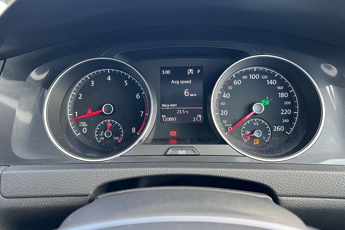 2017 Volkswagen Golf 110TSI 7.5