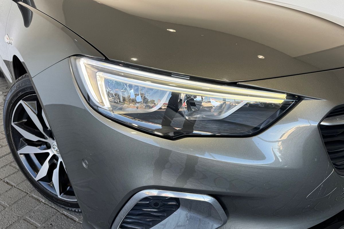 2017 Holden Commodore RS ZB