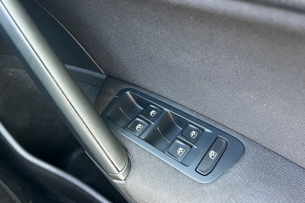 2017 Volkswagen Golf 110TSI 7.5