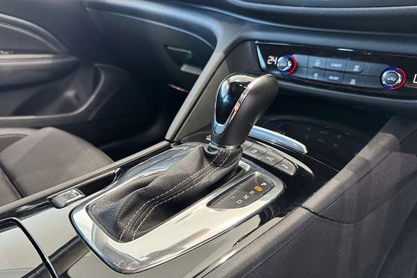 2017 Holden Commodore RS ZB