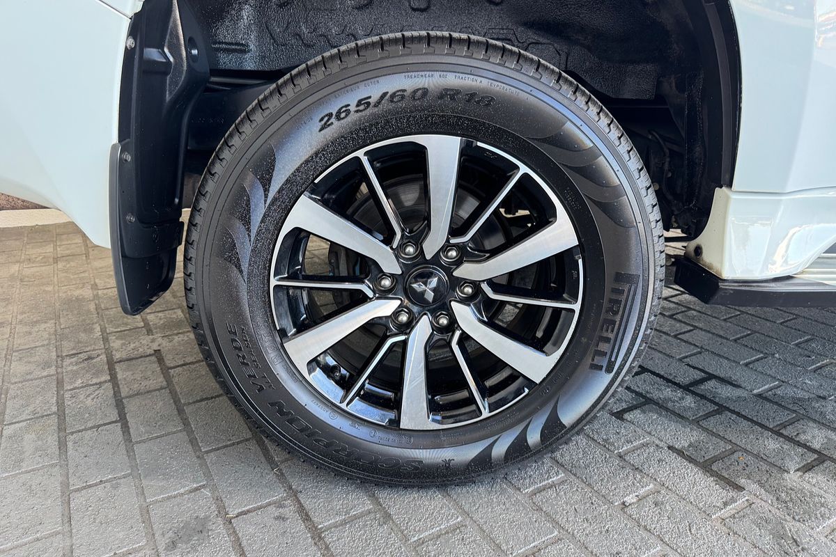 2018 Mitsubishi Pajero Sport Exceed QE