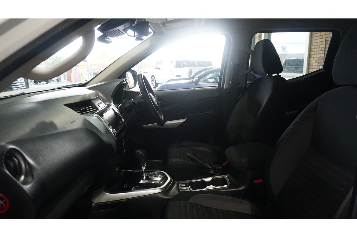 2024 Nissan Navara ST-X D23 4X4
