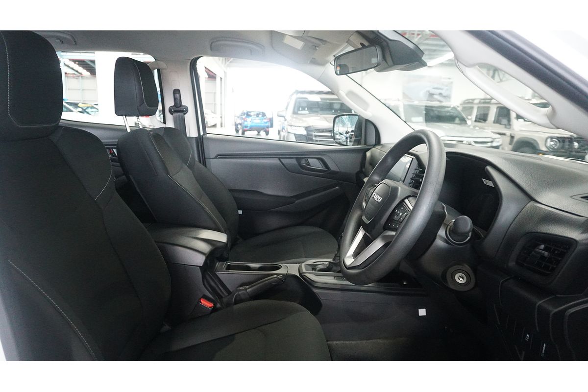 2025 Isuzu D-MAX SX 4X4