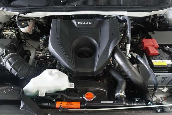 2025 Isuzu D-MAX SX 4X4