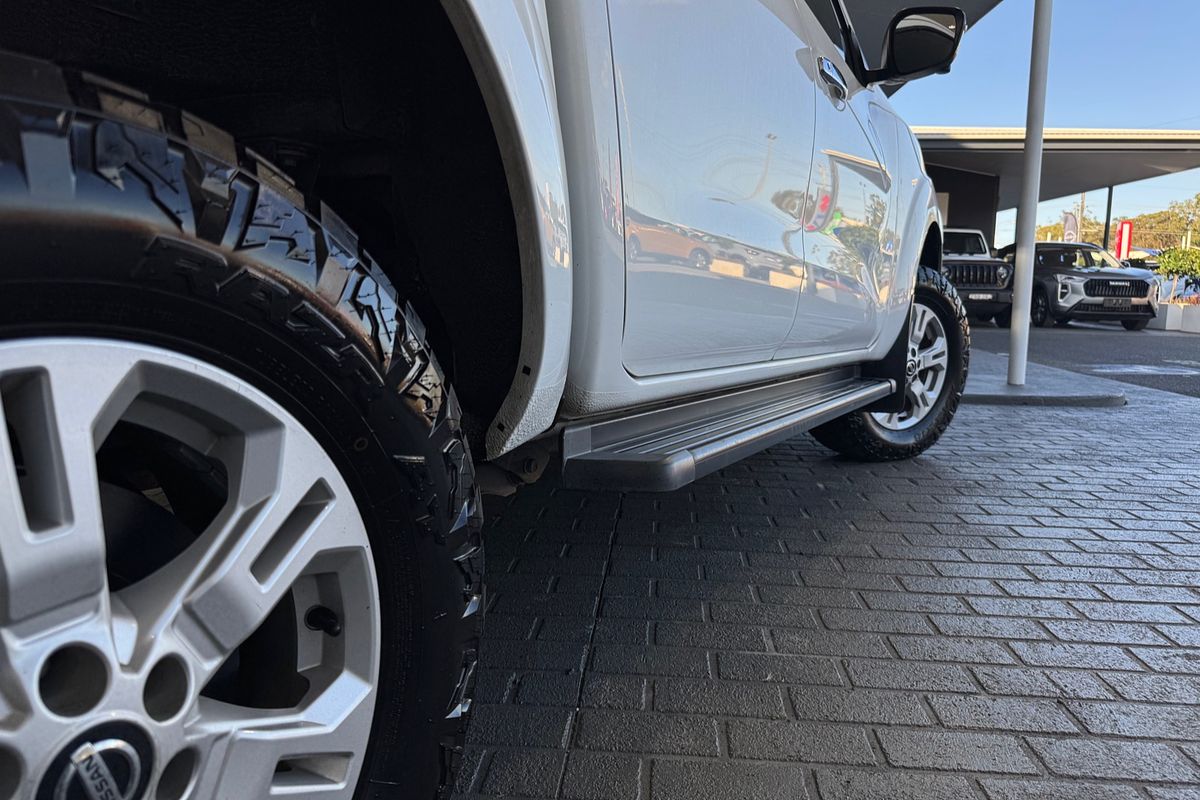 2021 Nissan Navara ST D23 4X4