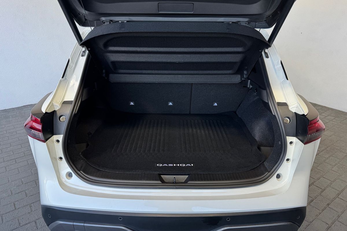 2022 Nissan QASHQAI Ti J12