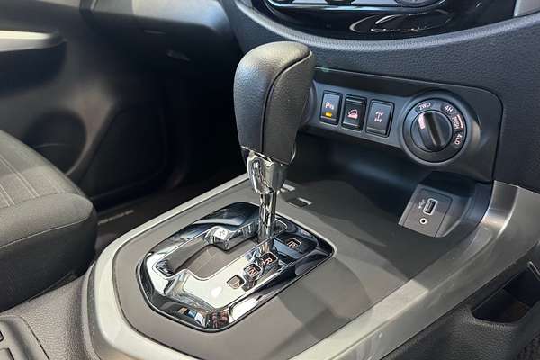 2021 Nissan Navara ST D23 4X4