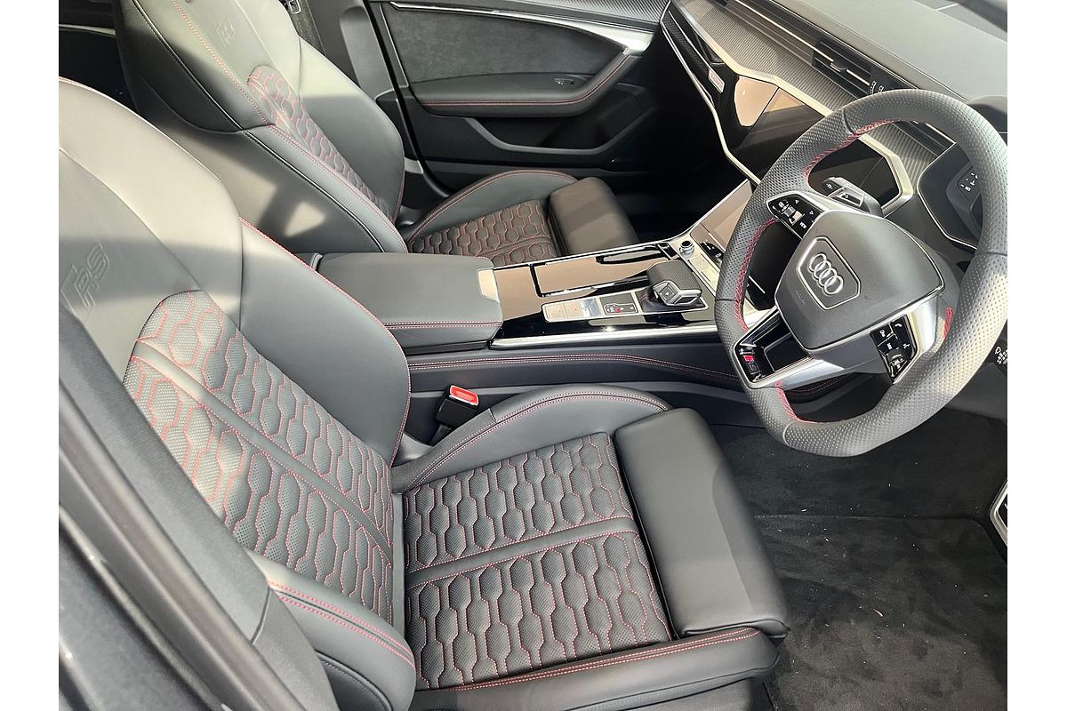 2025 Audi RS6 Performance C8