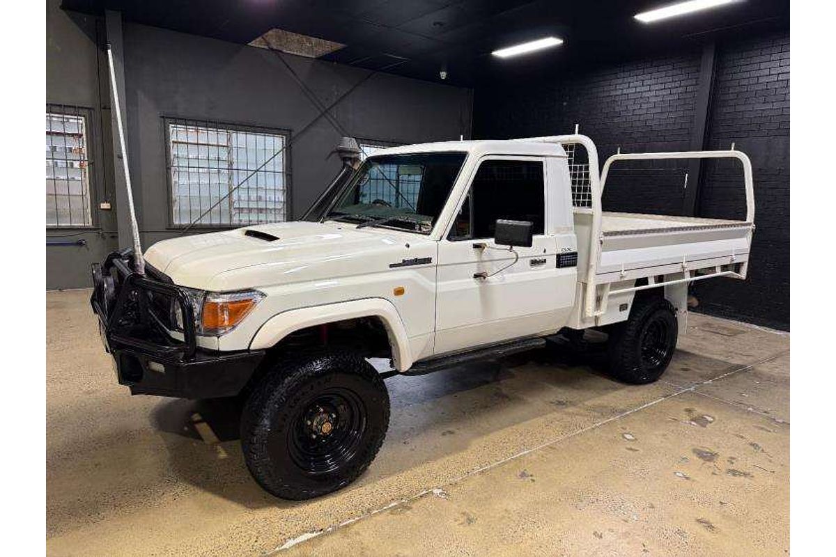 2012 Toyota Landcruiser GX VDJ200R