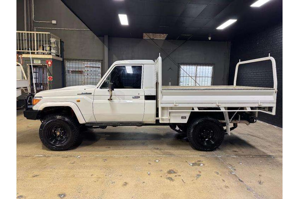 2012 Toyota Landcruiser GX VDJ200R