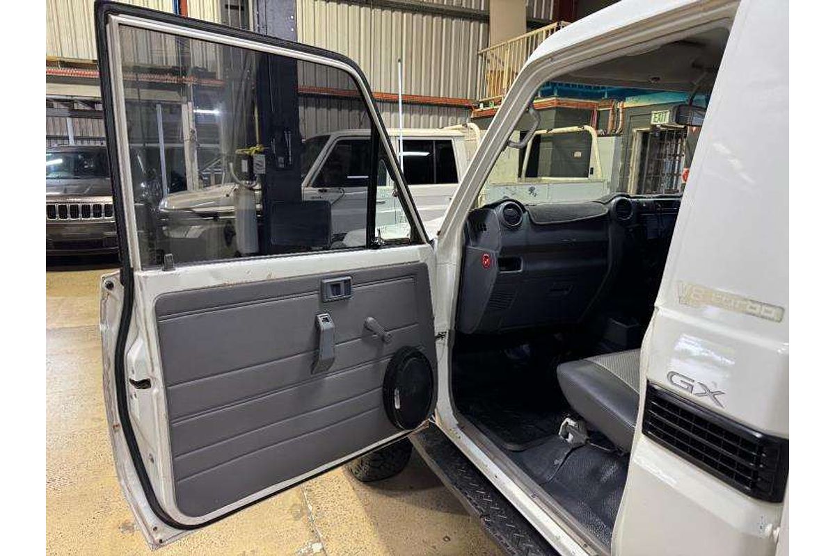 2012 Toyota Landcruiser GX VDJ200R