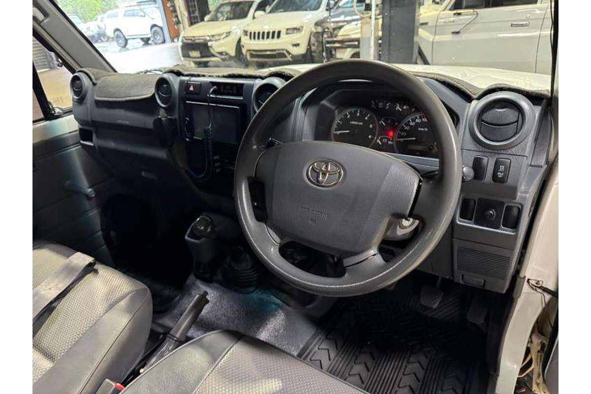 2012 Toyota Landcruiser GX VDJ200R