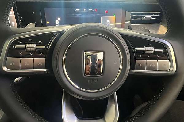 2025 GWM Tank 500 Vanta Hybrid P03