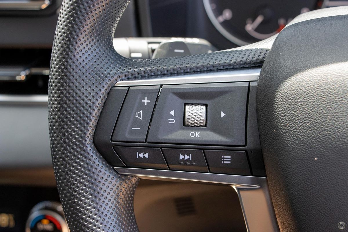 2023 Mitsubishi Outlander ES ZM