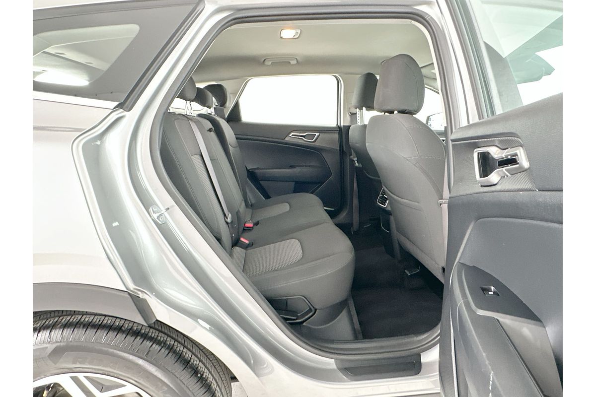 2024 Kia Sportage S NQ5
