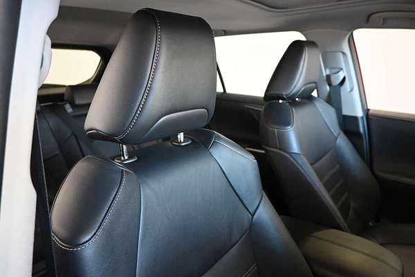 2020 Toyota RAV4 Cruiser AXAH54R