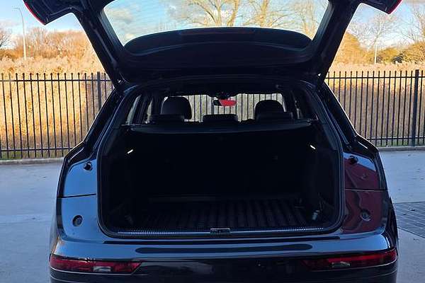 2021 Audi Q5 40 TDI Sport FY