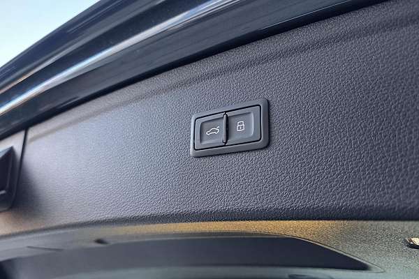 2021 Audi Q5 40 TDI Sport FY