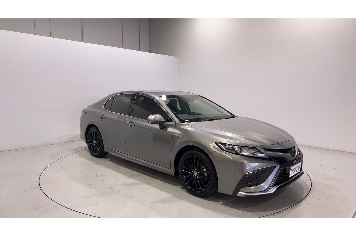 2021 Toyota Camry SX AXVH70R