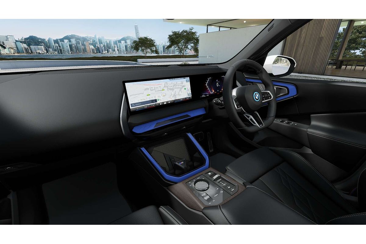 2025 BMW X3 30e xDrive G45