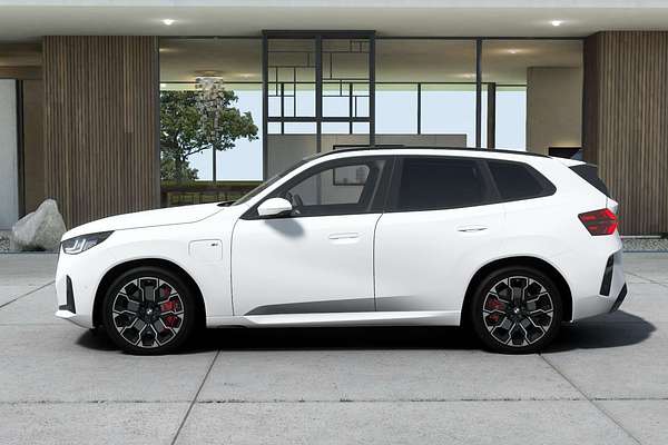 2025 BMW X3 30e xDrive G45