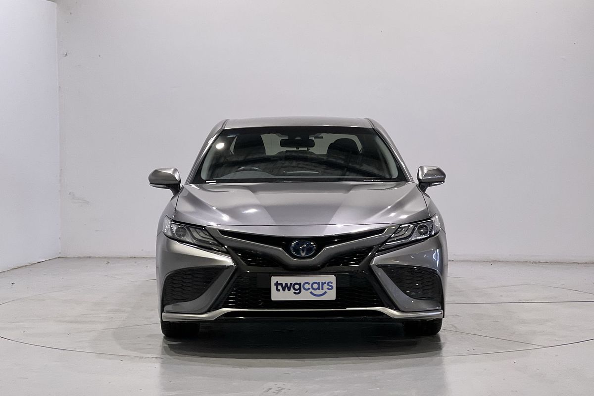 2021 Toyota Camry SX AXVH70R
