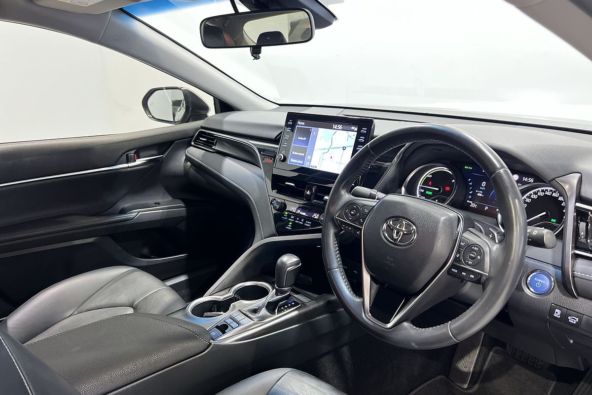 2021 Toyota Camry SX AXVH70R