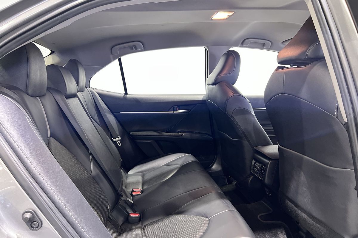 2021 Toyota Camry SX AXVH70R