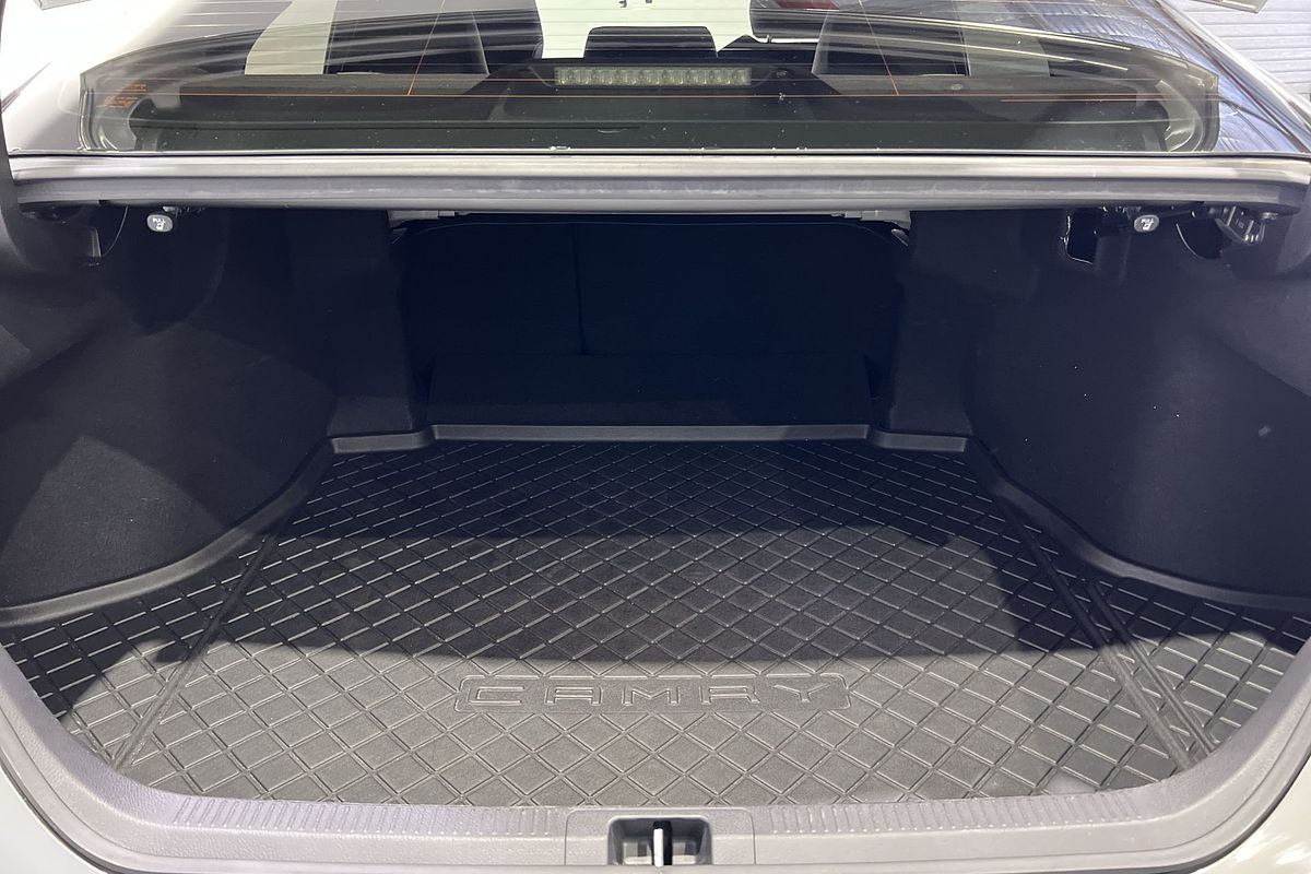 2021 Toyota Camry SX AXVH70R