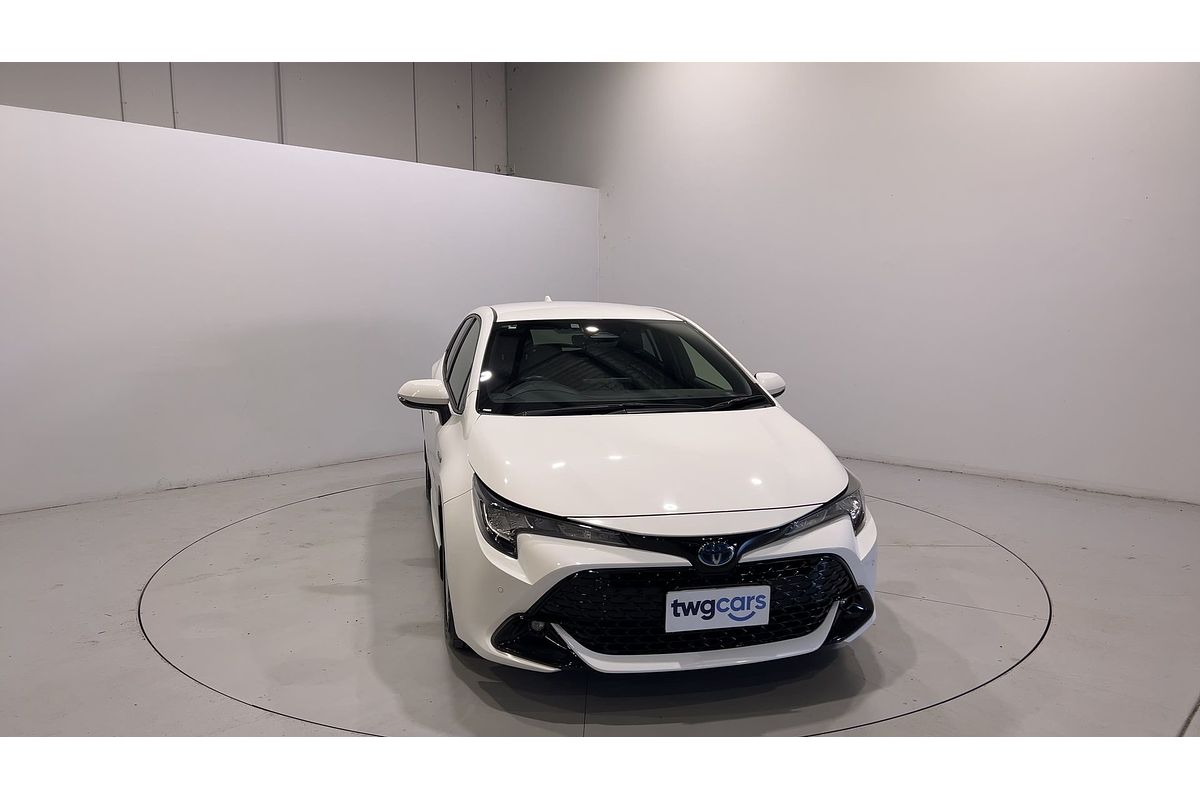 2023 Toyota Corolla SX Hybrid ZWE219R