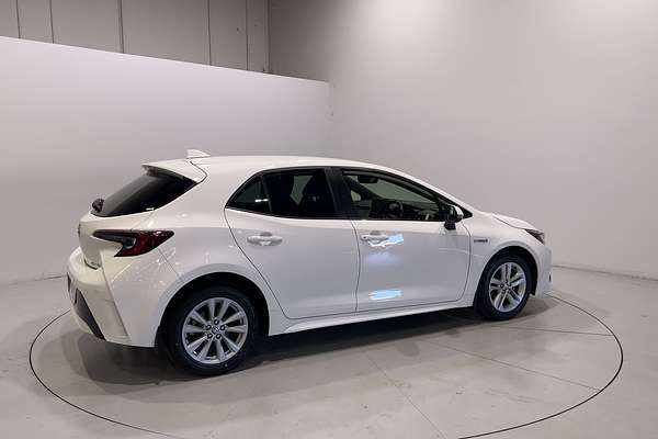 2023 Toyota Corolla SX Hybrid ZWE219R