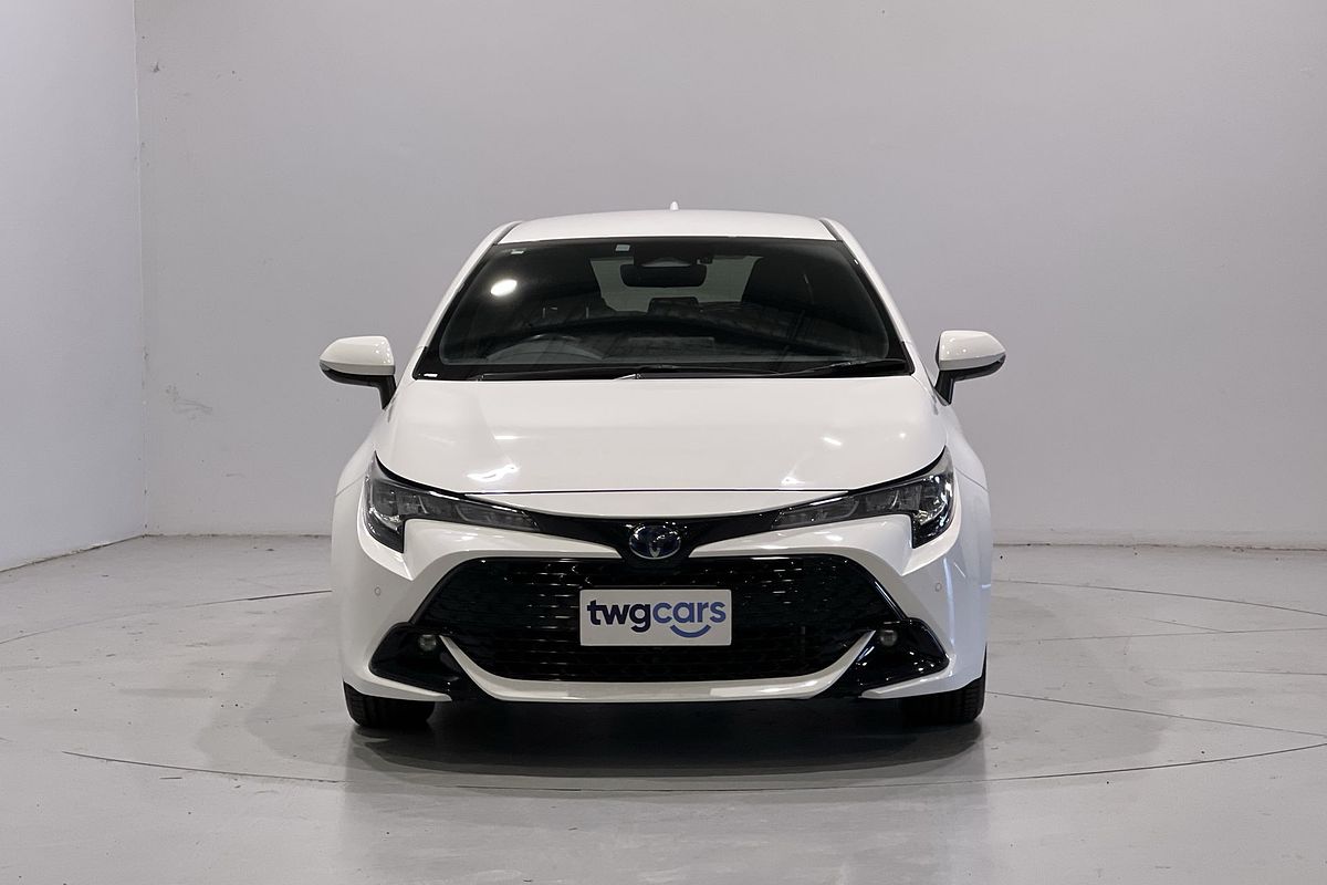 2023 Toyota Corolla SX Hybrid ZWE219R