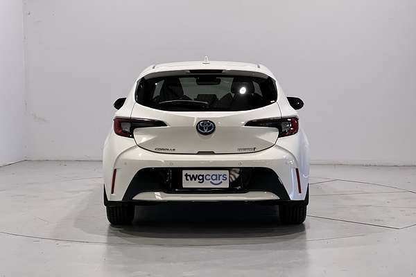 2023 Toyota Corolla SX Hybrid ZWE219R