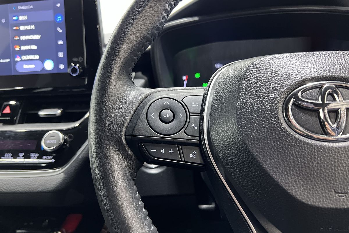 2023 Toyota Corolla SX Hybrid ZWE219R