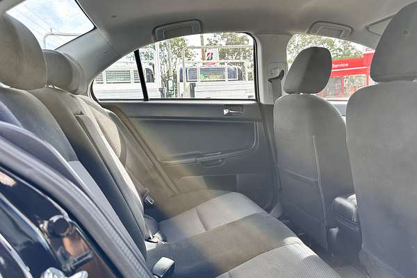 2014 Mitsubishi Lancer ES CJ