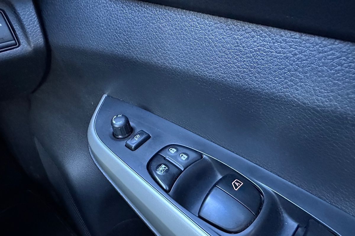 2015 Nissan Navara ST-X D23 4X4