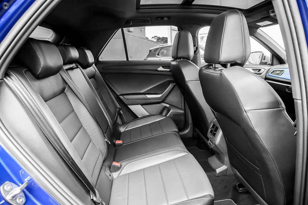 2023 Volkswagen T-Roc R D11