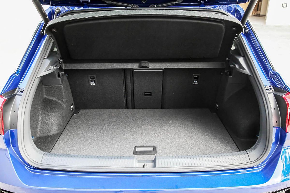 2023 Volkswagen T-Roc R D11