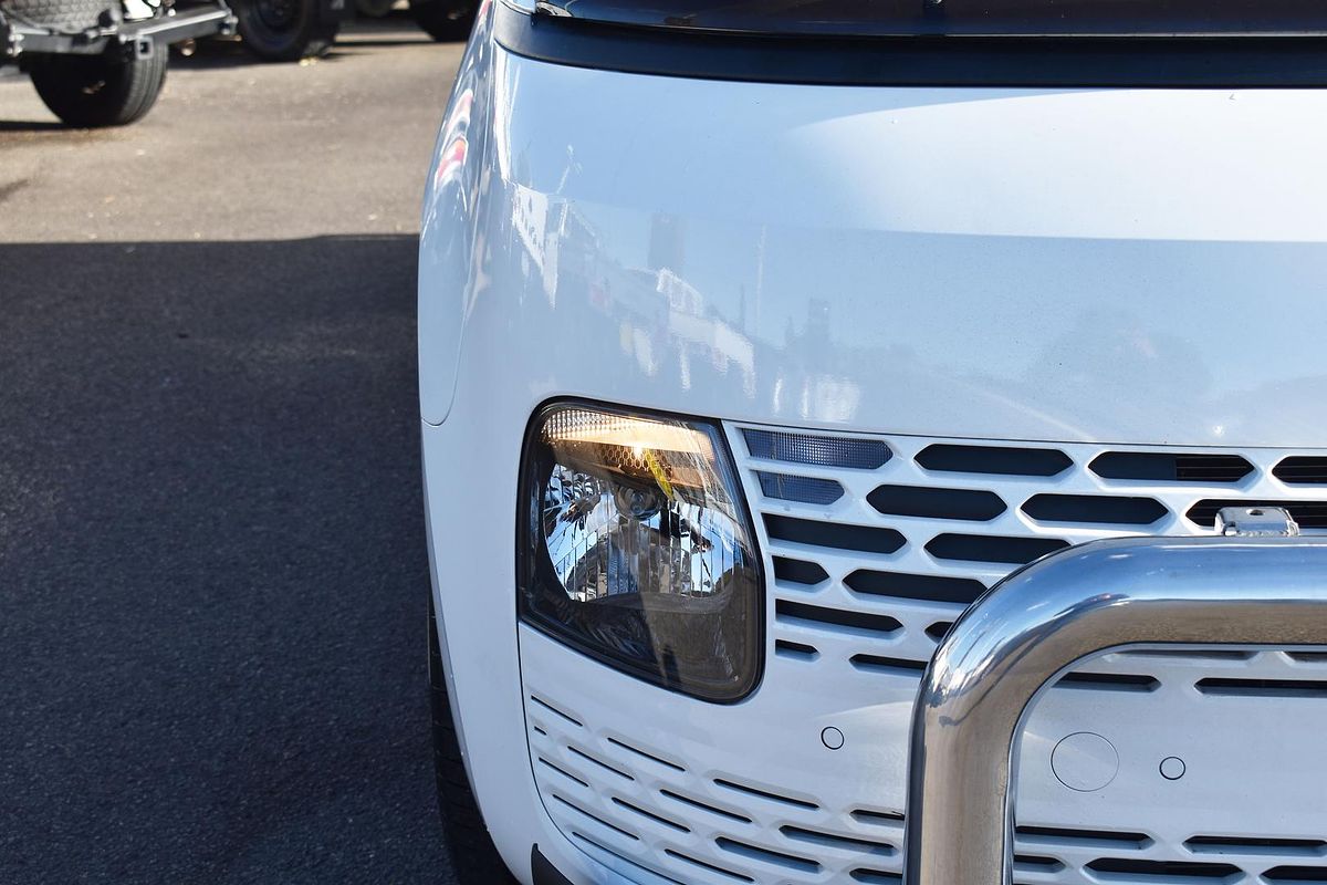 2022 Hyundai STARIA LOAD US4.V1