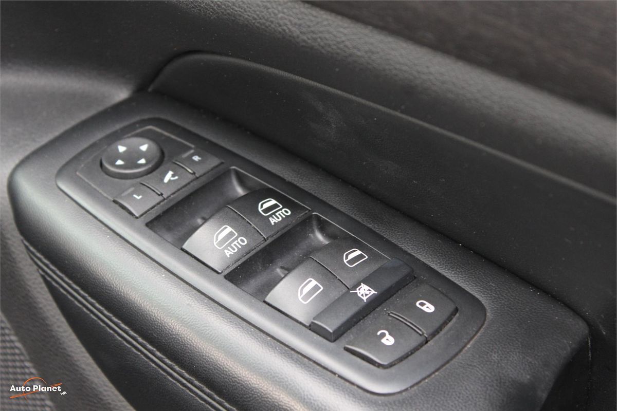 2017 Jeep GRAND CHEROKEE Laredo WK