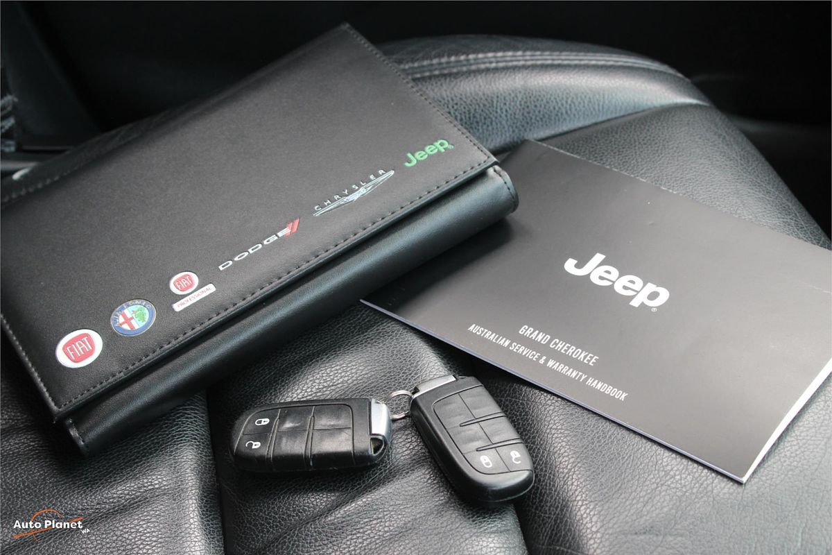 2017 Jeep GRAND CHEROKEE Laredo WK