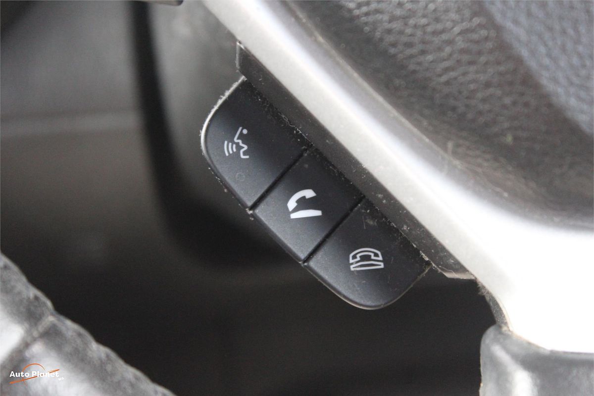 2014 Suzuki Swift GL Navigator FZ