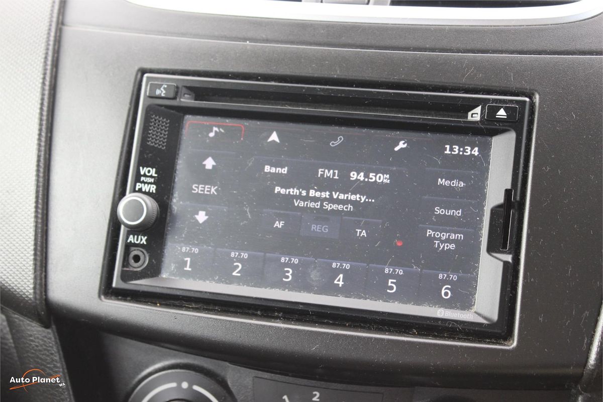 2014 Suzuki Swift GL Navigator FZ