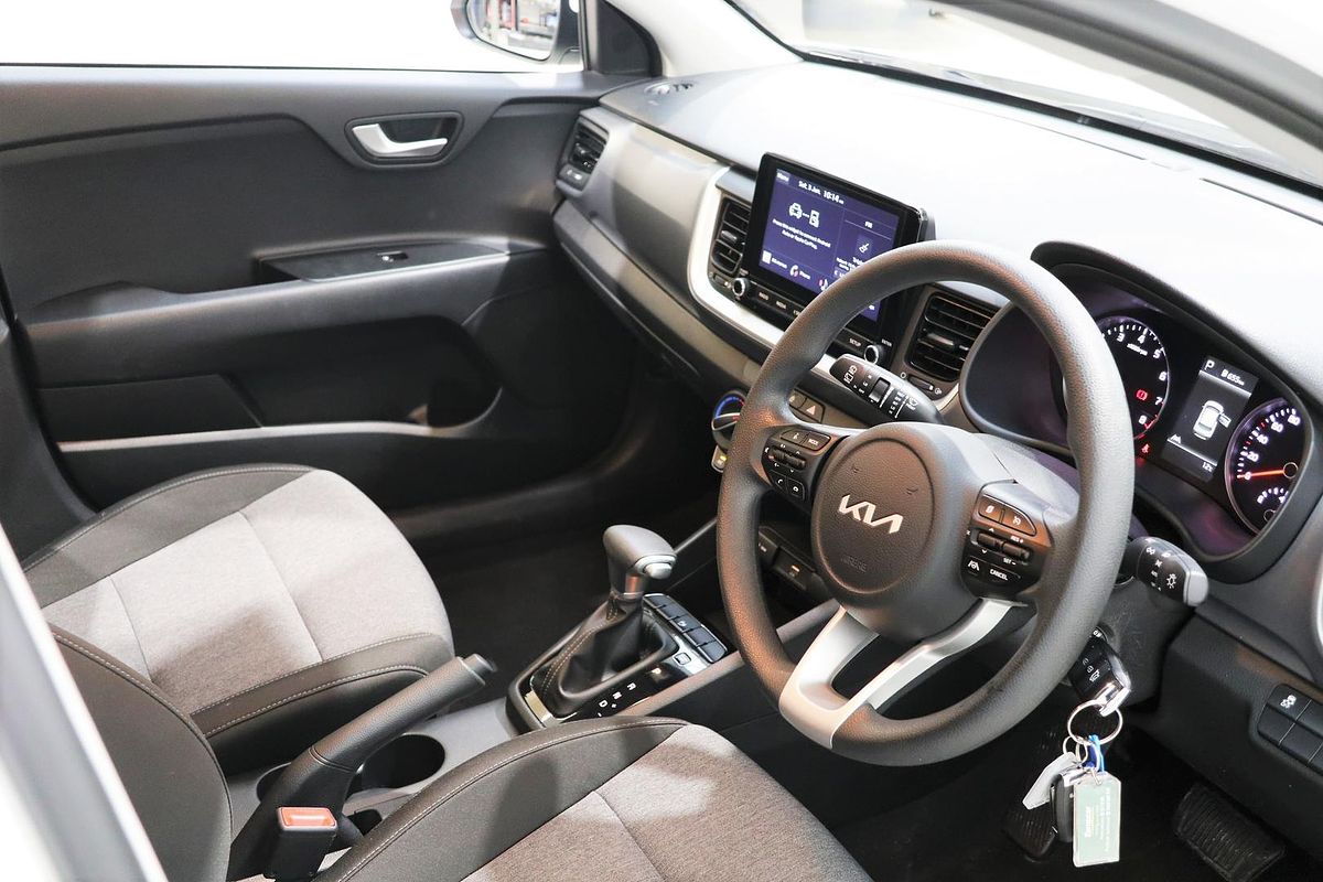 2022 Kia Stonic S YB