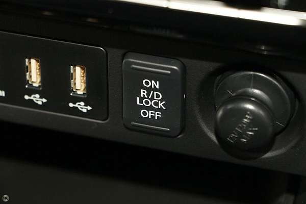 2024 Mitsubishi Pajero Sport Exceed QF