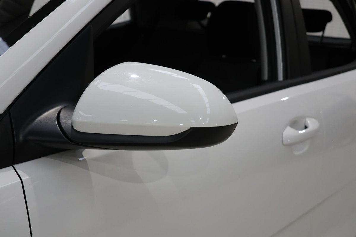 2022 Kia Stonic S YB