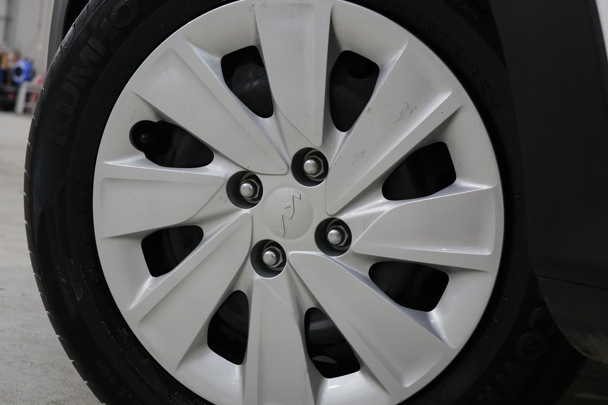 2022 Kia Stonic S YB